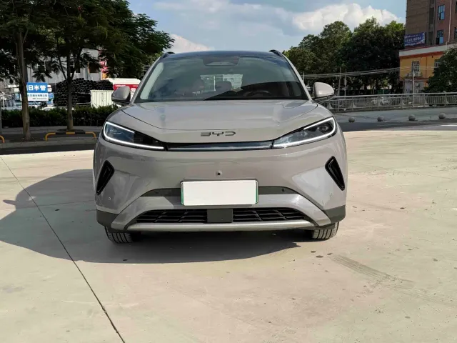 BYD Sealion 05 EV — Фото автомобиля 2