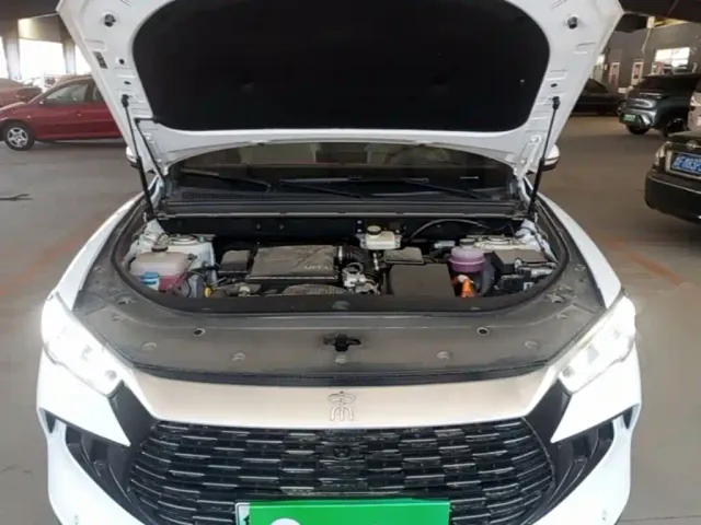 BYD Song Pro — Фото автомобиля 19