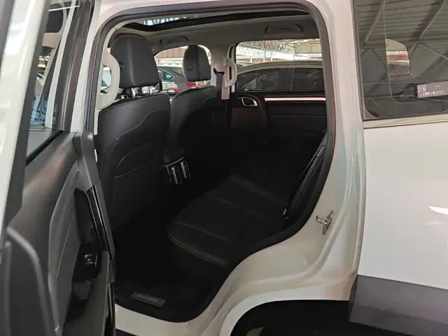 Haval Big Dog — Фото автомобиля 16