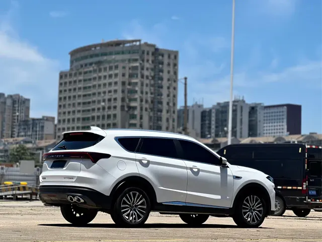 Jetour X70 Plus — Фото автомобиля 9