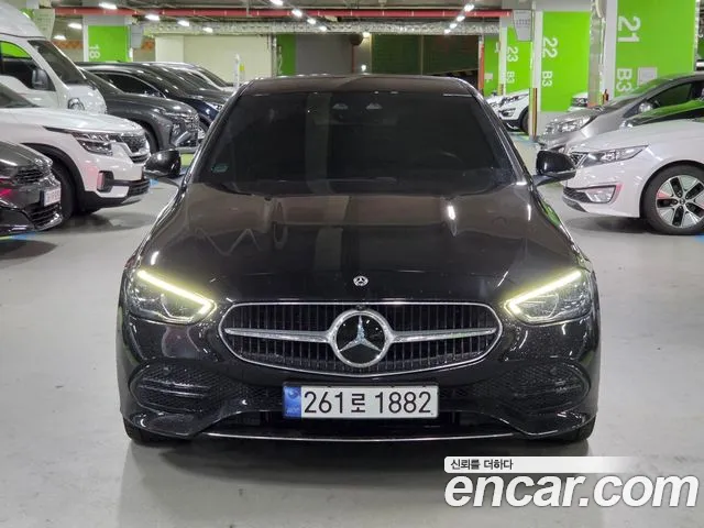 Mercedes-Benz C-Class — Фото автомобиля 3