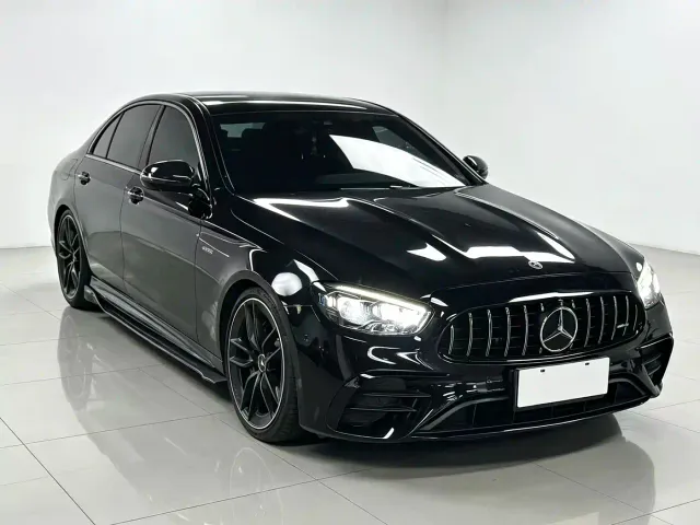 Mercedes-Benz E-Class AMG — Фото автомобиля 3