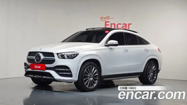 Фотография автомобиля — Mercedes-Benz GLE-Class