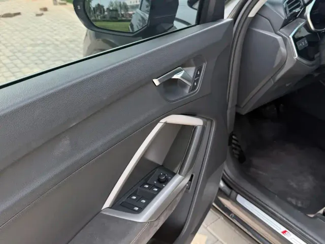 Audi Q3 — Фото автомобиля 14