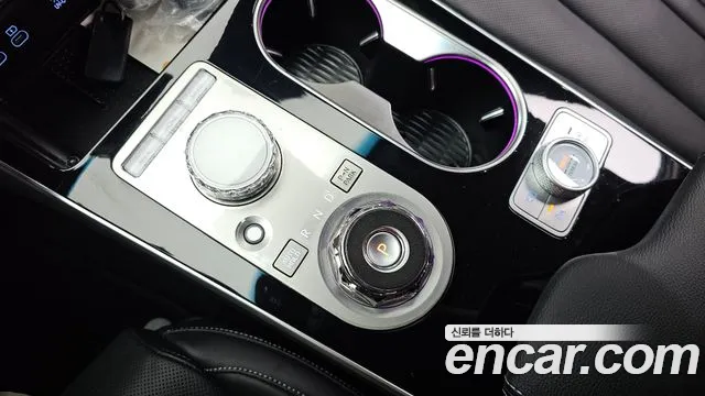 Genesis GV80 — Фото автомобиля 8