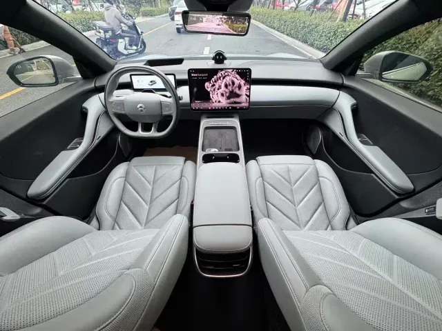 Nio ET5 Touring — Фото автомобиля 6