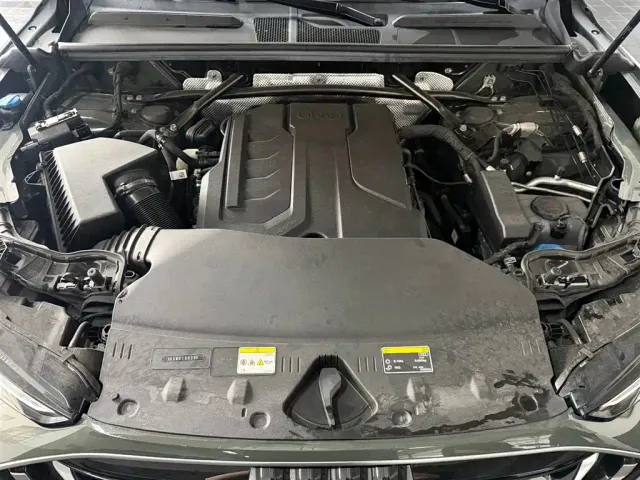 Audi Q5L — Фото автомобиля 14