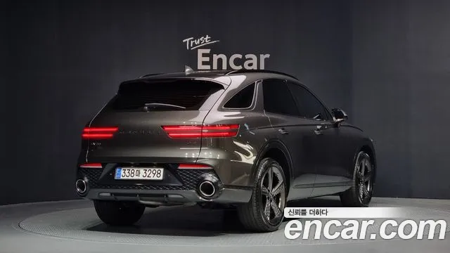 Genesis GV70 2.5T Бензин AWD — Фото автомобиля 2