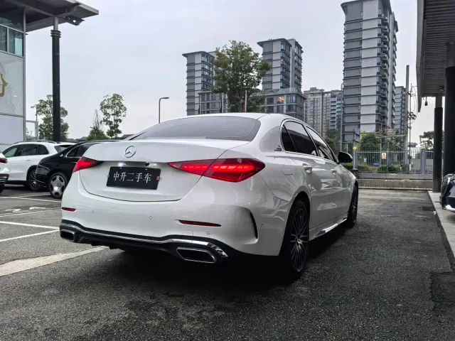 Mercedes-Benz C-Class — Фото автомобиля 16