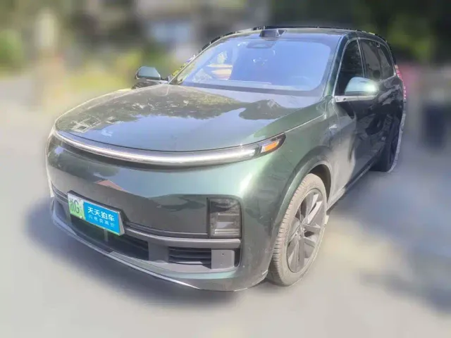 Фотография автомобиля — Li Auto L9