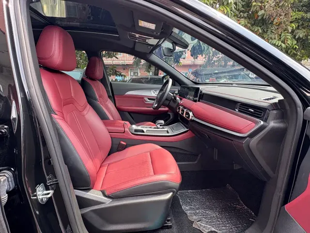 Jetour X70 Plus — Фото автомобиля 10