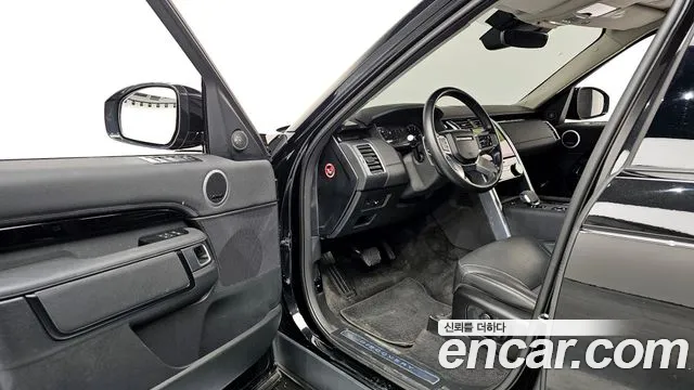 Land Rover Discovery — Фото автомобиля 10