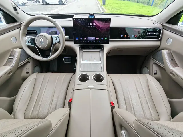 Aito M7 — Фото автомобиля 8