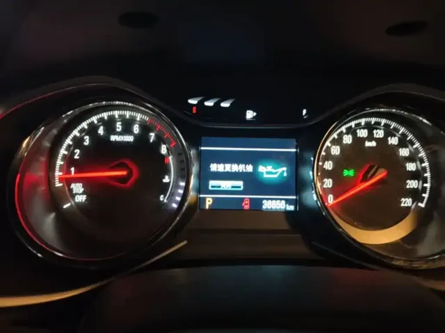 Chevrolet Volando 2020 Mild Hybrid Redline 530T Automatic Premium Edition (5+2 seater) — Фото автомобиля 11