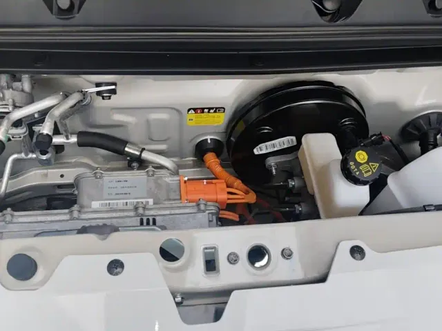 Wuling Hongguang Mini EV — Фото автомобиля 19