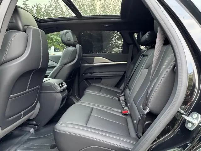 Cadillac Cadillac XT5 2025 2.0T Luxury — Фото автомобиля 13