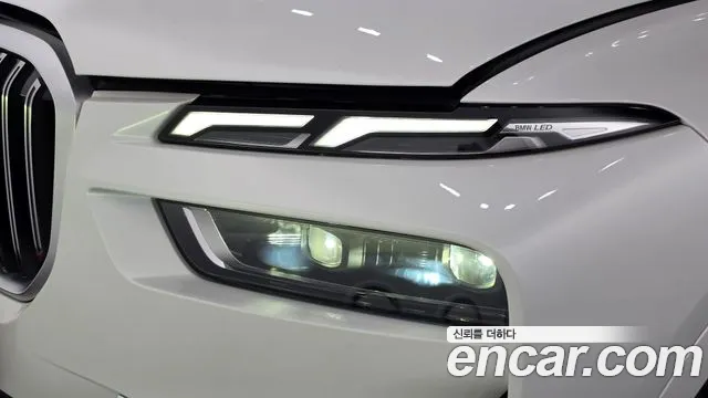 BMW X7 — Фото автомобиля 22
