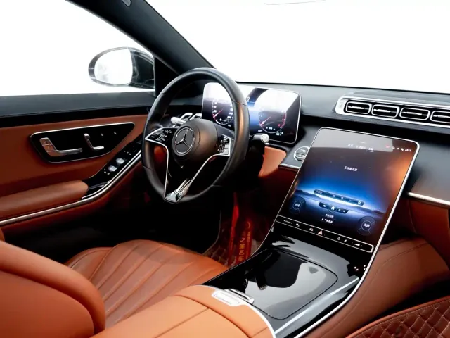 Mercedes-Benz S-Class — Фото автомобиля 13