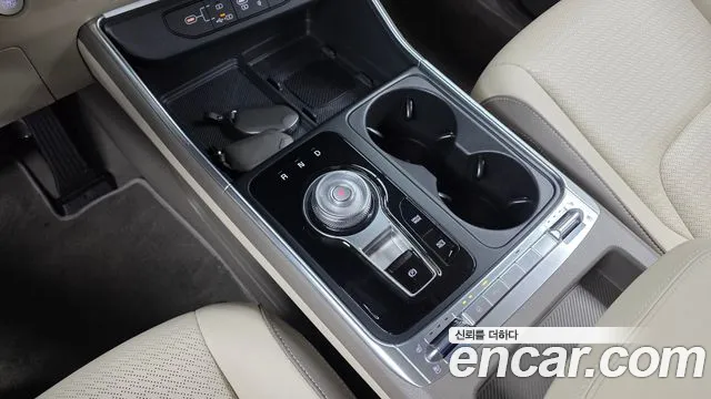 Kia Canival Новый Carnival 4 поколение Дизель 7 мест Signature — Фото автомобиля 9