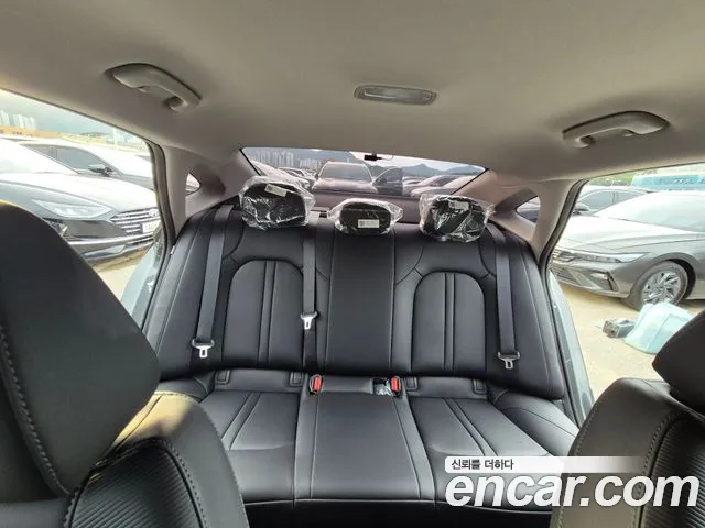 Hyundai Sonata — Фото автомобиля 12