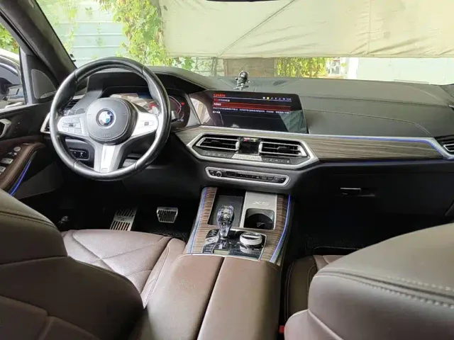 BMW BMW X5 2022 Model xDrive 40Li M Sport Package — Фото автомобиля 12