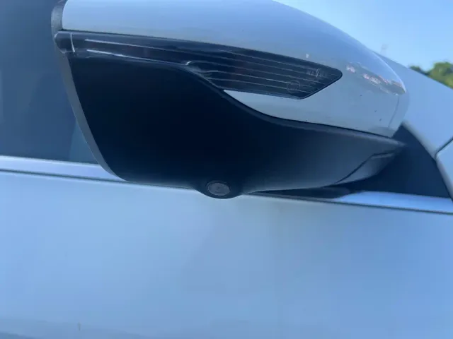 Geely Binrui — Фото автомобиля 11