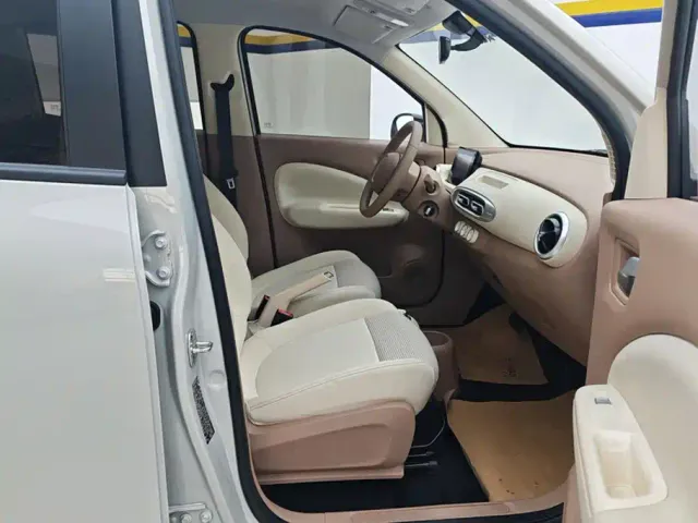 Wuling Hongguang Mini EV — Фото автомобиля 8