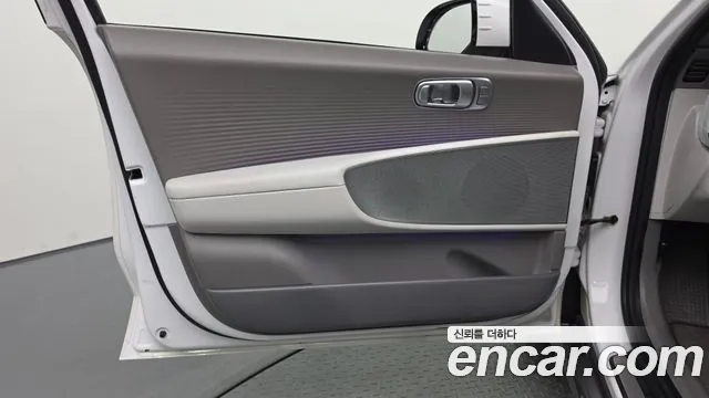 Hyundai Ioniq 6 — Фото автомобиля 13