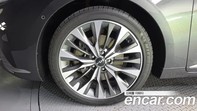 Kia K8 2.5 Бензин 2WD — Фото автомобиля 5