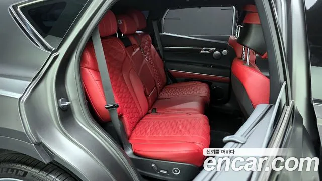 Genesis GV80 — Фото автомобиля 9