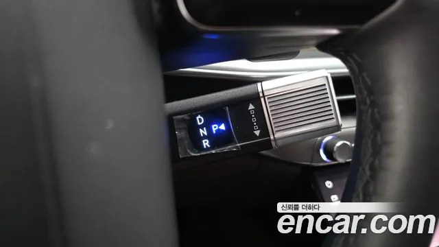 Hyundai Grandeur Grandeur (GN7) 2.5 Бензин 2WD — Фото автомобиля 8