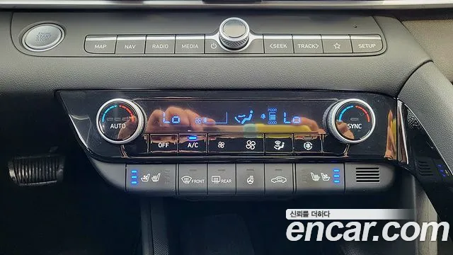 Hyundai AVANTE Modern — Фото автомобиля 16