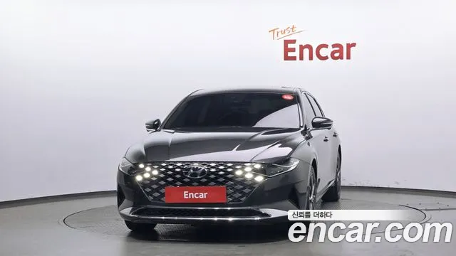 Hyundai Grandeur Новый Grandeur IG — Фото автомобиля 3