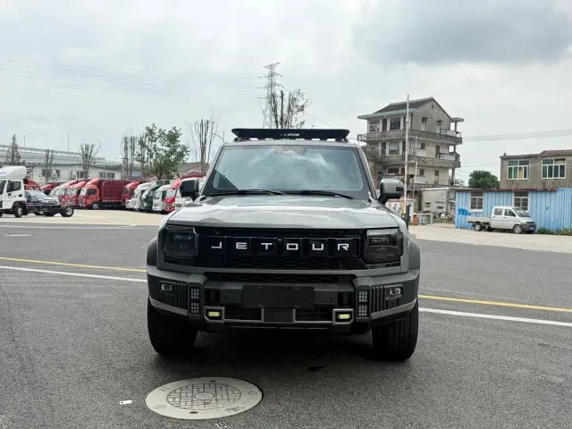 Jetour Jetour Traveler 2023 2.0T 4WD Conquest — Фото автомобиля 2