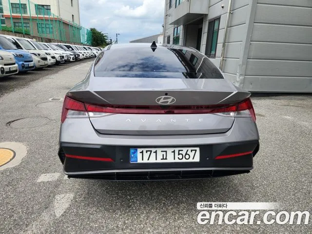 Hyundai AVANTE Новый Avante (CN7) — Фото автомобиля 5