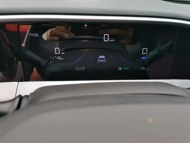 Geely Starry Wish — Фото автомобиля 3