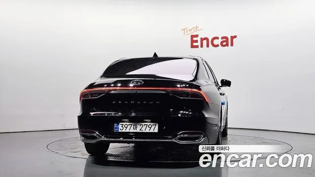 Hyundai Grandeur Grandeur (New) Hybrid — Фото автомобиля 4