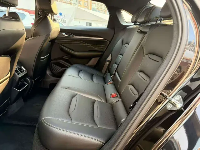 Geely Xingrui — Фото автомобиля 6