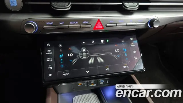 Hyundai Grandeur Grandeur (GN7) 2.5 Бензин 2WD — Фото автомобиля 28
