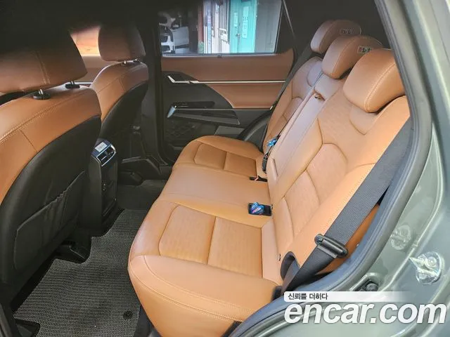 KGM Torres — Фото автомобиля 12