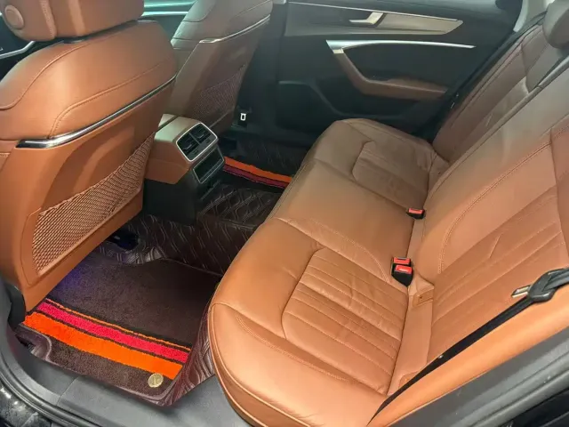 Audi Audi A6L 2023 40 TFSI Luxury Elegance — Фото автомобиля 8