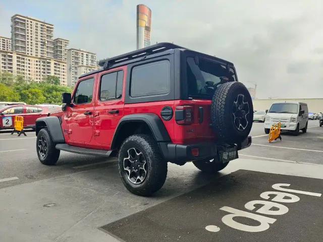 Jeep Wrangler 4xe — Фото автомобиля 15