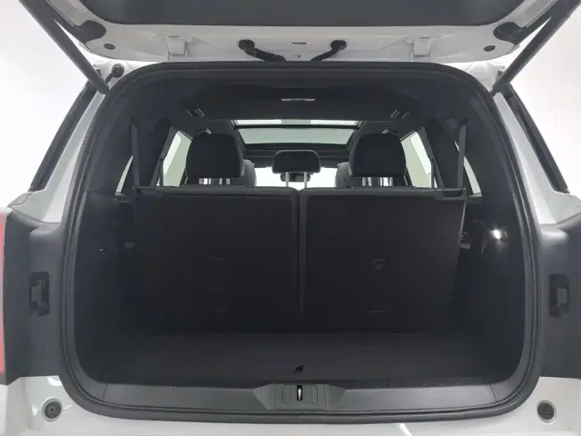 GAC Trumpchi GS8 — Фото автомобиля 16