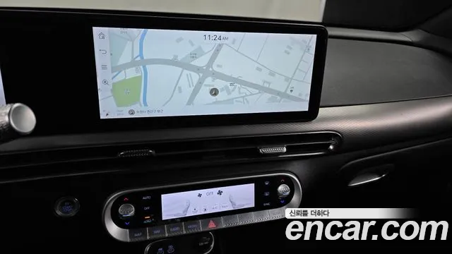 Genesis GV60 — Фото автомобиля 19