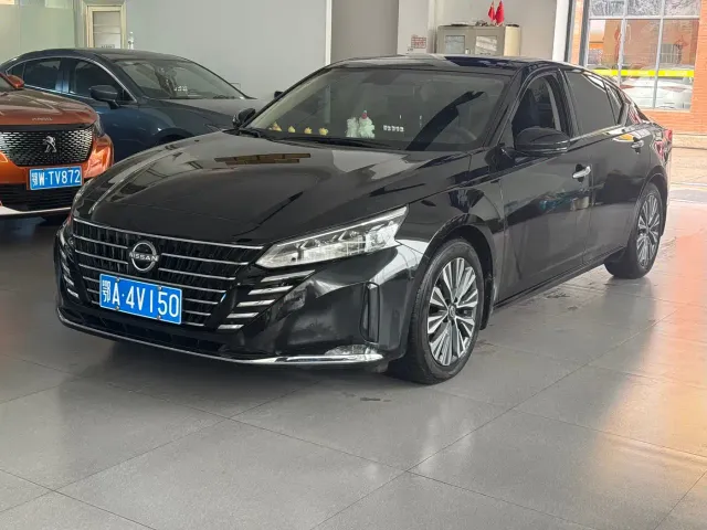 Фотография автомобиля — Nissan Teana