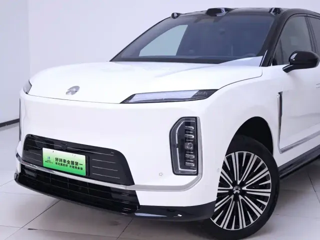 Nio ES9 — Фото автомобиля 3