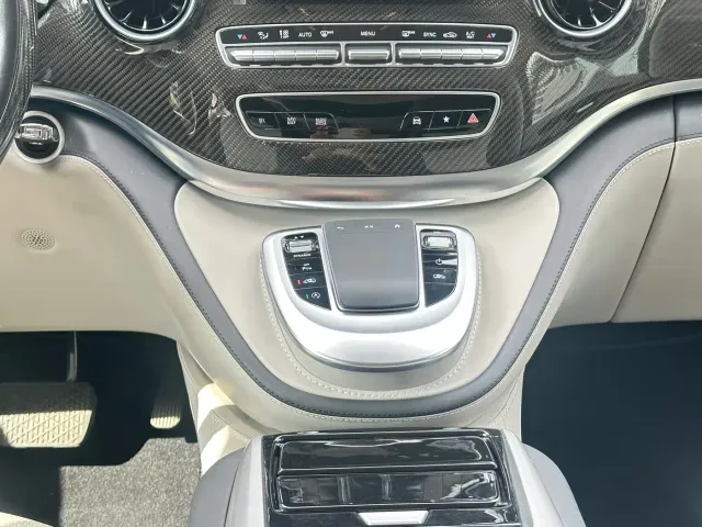 Mercedes-Benz V-Class — Фото автомобиля 5