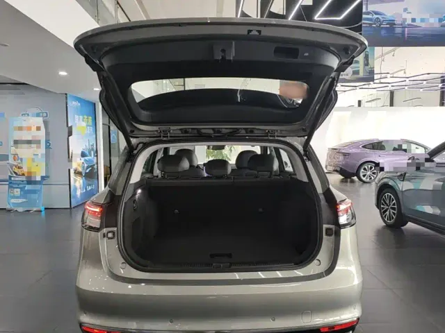 Shangjie SUV — Фото автомобиля 18