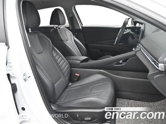 Hyundai Avante CN7 — Фото автомобиля 10