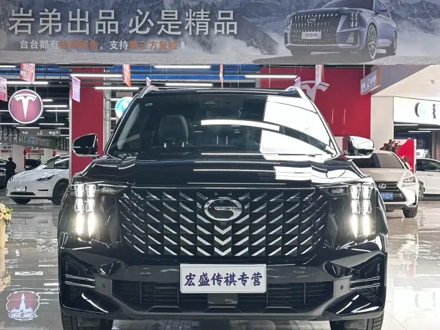 GAC Trumpchi GS8 — Фото автомобиля 3